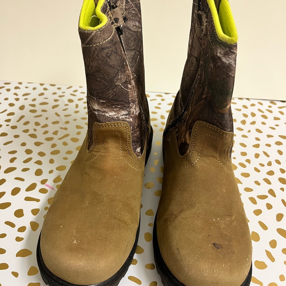 Magellan Outdoors Shoes Boys Boots Camo